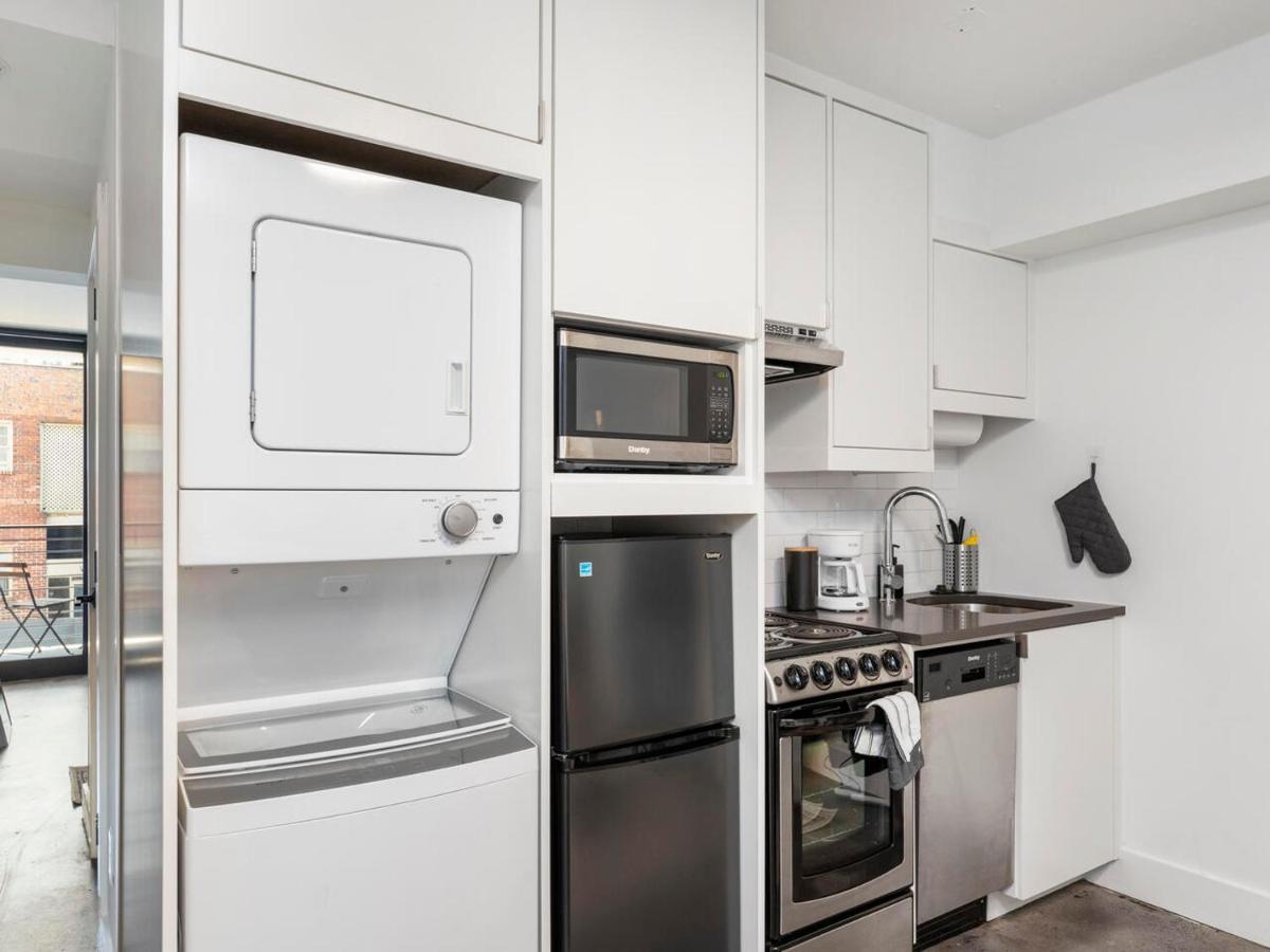 Comfortable Studio With Queen Bed, City Walkable! Leilighet Atlanta Eksteriør bilde