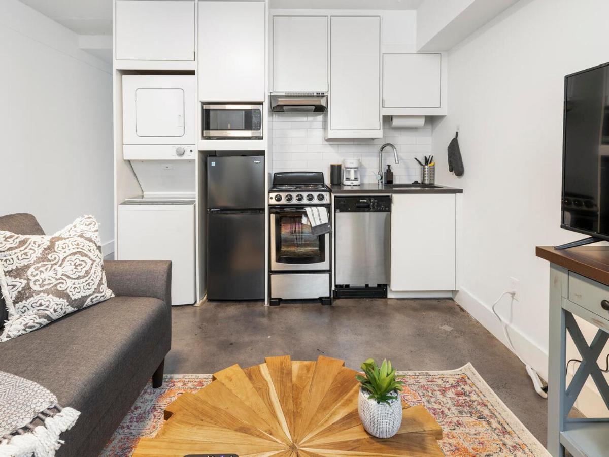 Comfortable Studio With Queen Bed, City Walkable! Leilighet Atlanta Eksteriør bilde